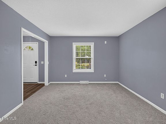 4th image of 117 Georgetown Road