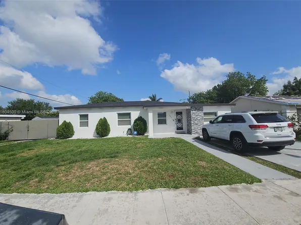 14430 Graves Dr, Miami, FL 33176