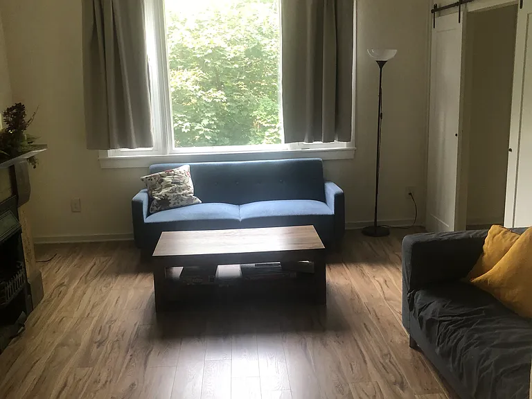 2643 N Mildred Ave #2 — Photo 3