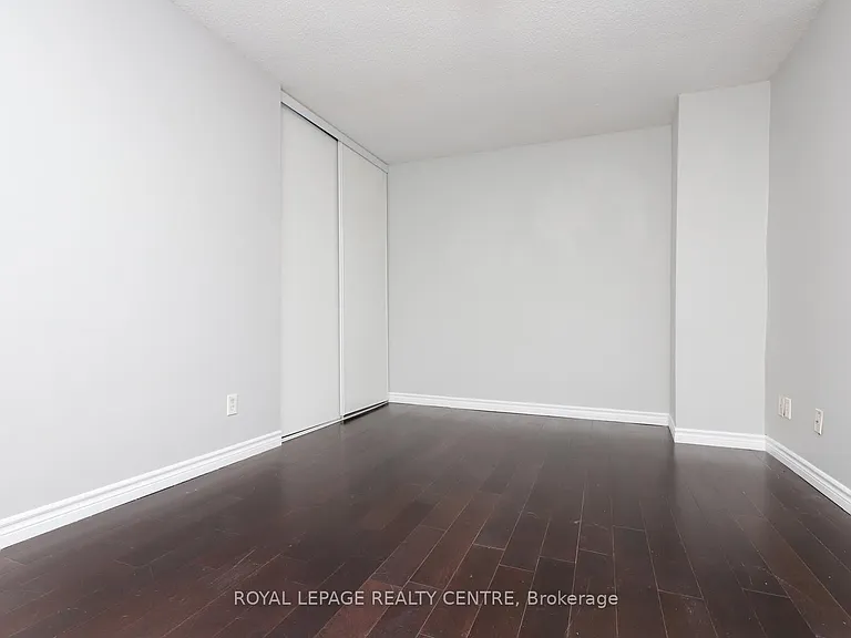 1021 Cedarglen Gate #16 — Photo 36