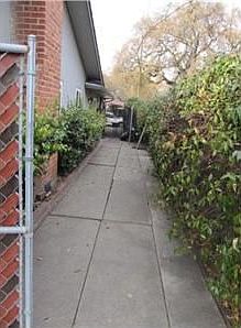 5th image of 1618 W Longview Ave