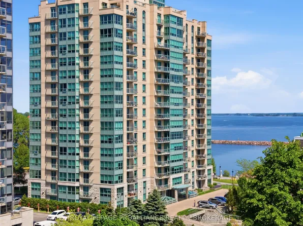 5 Gore St #801, Kingston, ON K7L 0A1