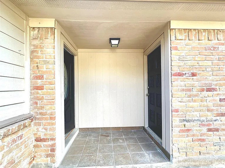 947 Grand Junction Dr — Photo 5