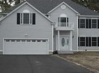 4 Harvest View Cir, Hudson, NH 03051