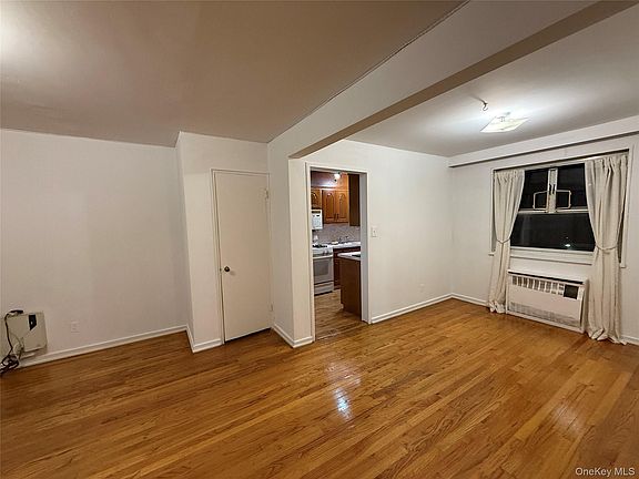 3rd image of 220-20 Stronghurst Avenue #20