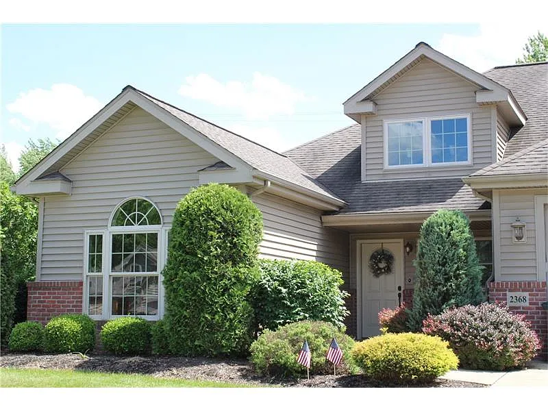 2368 Willow Run Ct photo 1