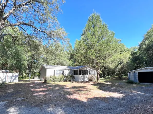 7281 NW 165th St, Trenton, FL 32693