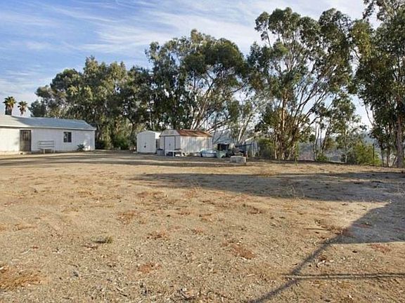 4th image of 2245 Ivy Rd