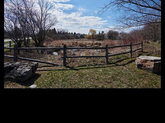 2nd image of 246 Sandhill Rd