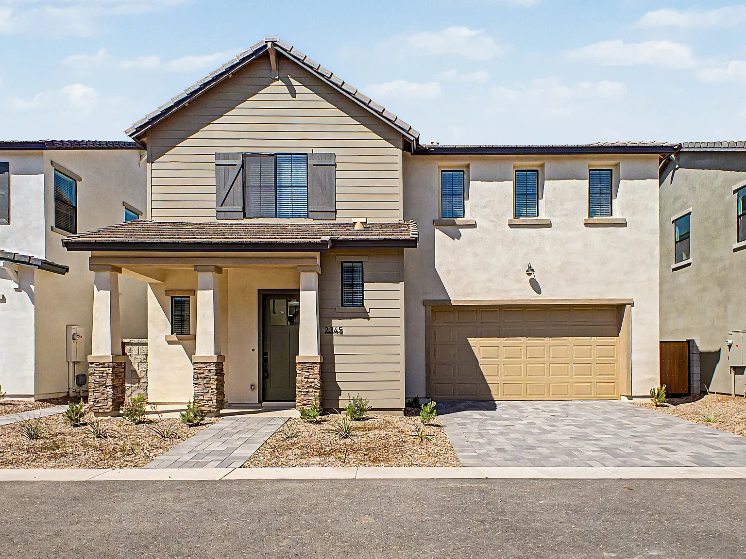 3 bed, 2.5 bath, 1878 sqft, $3,195 — Photo 1
