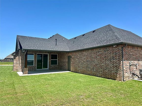2nd image of 2110 W Sunset Dr