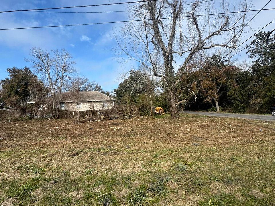 2nd image of 1801 32nd Ave