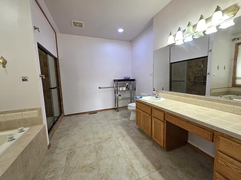 2727 SE Hacienda Loop — Photo 5