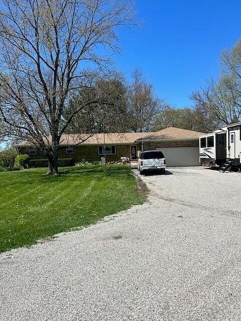 2nd image of 8254 N County Road 100 W
