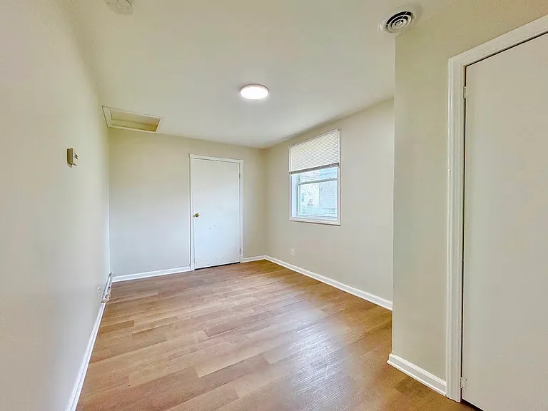 74 Houston St #3 — Photo 11