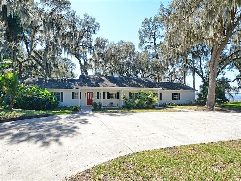 1st image of 32581 Lakeshore Dr