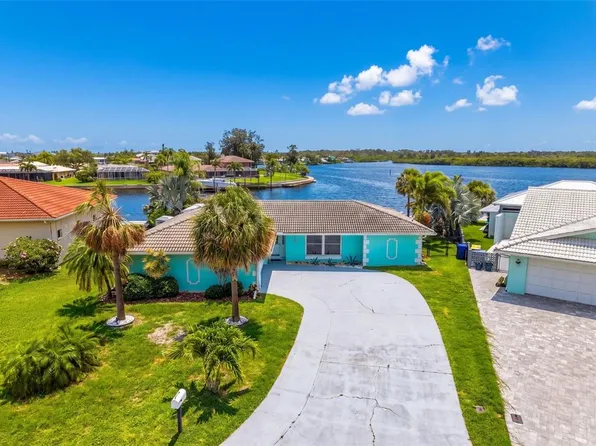 4956 Galleon Ct, New Port Richey, FL 34652
