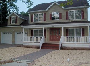 713 Anglesea Ave, Ocean Gate, NJ 08740