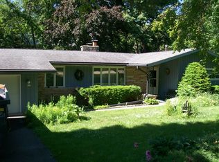 119 Hawthorn Dr, Twin Lakes, WI 53181