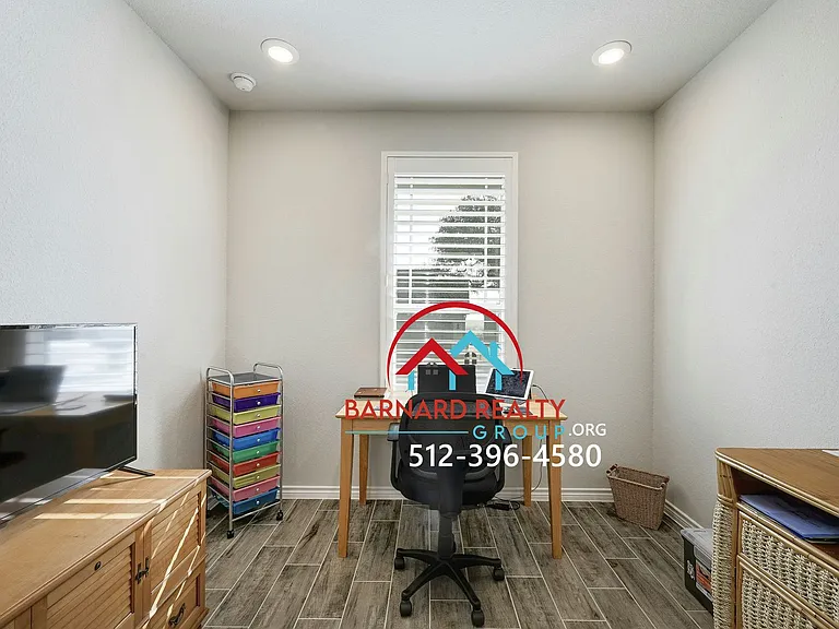 205 Eagle Dr — Photo 22