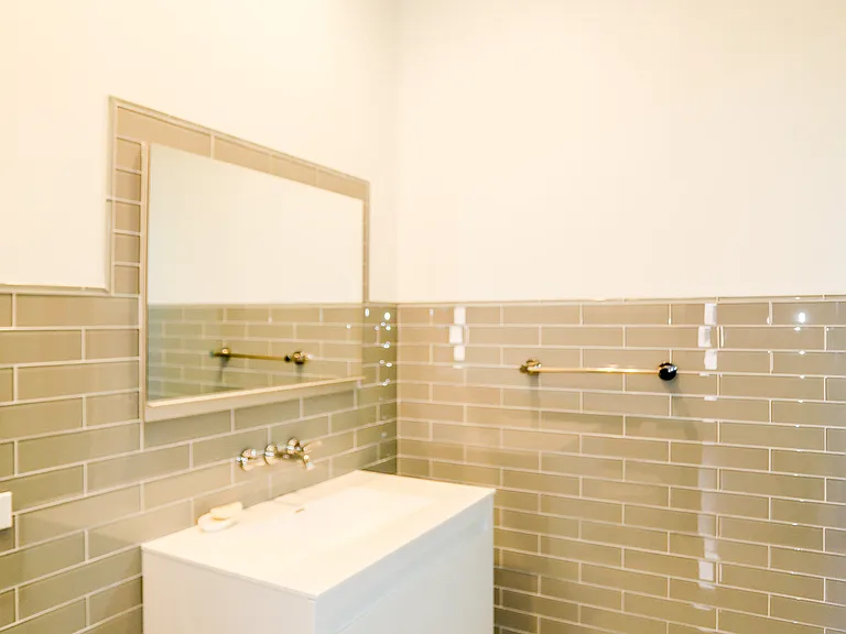 4809 N Ravenswood #317 — Photo 5