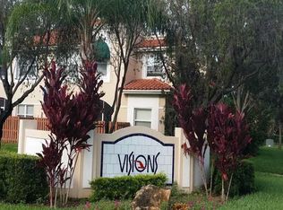 543 Racquet Club Rd APT 34, Weston, FL 33326