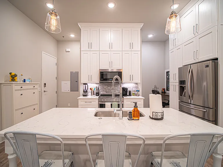 160 Fowler St #304 — Photo 3