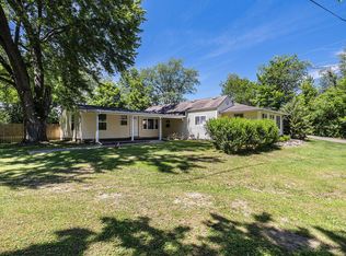 265 Broad St, Constantine, MI 49042