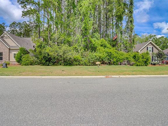 4th image of 11 Lakewood Ct