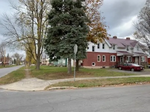 3-5 Cedar St, Massena, NY 13662