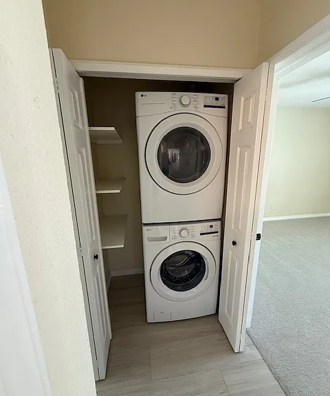 696 Courtland Dr — Photo 10