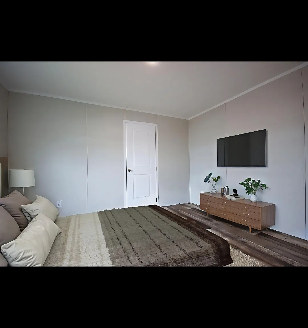 3 bed, 1000 sqft, $1,100 — Photo 3