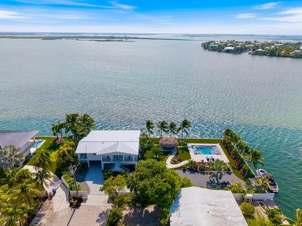 17015 Wahoo Ln W, Summerland Key, FL 33042
