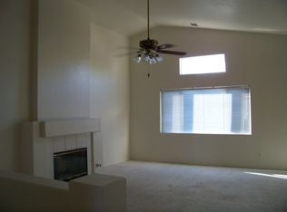 5212 Sierra Caves Ave, Bakersfield, CA 93313