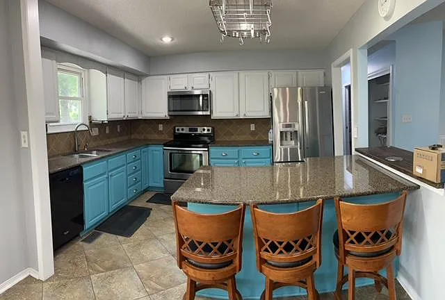 128 E Derby Hills Dr — Photo 3