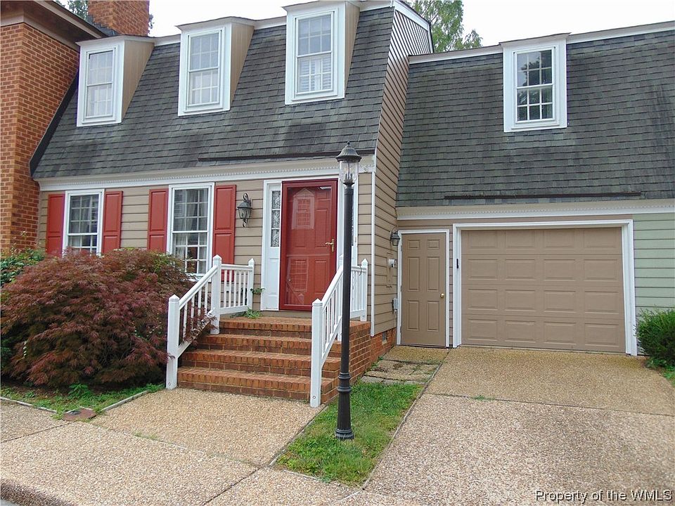 1st image of 456 Tyler St