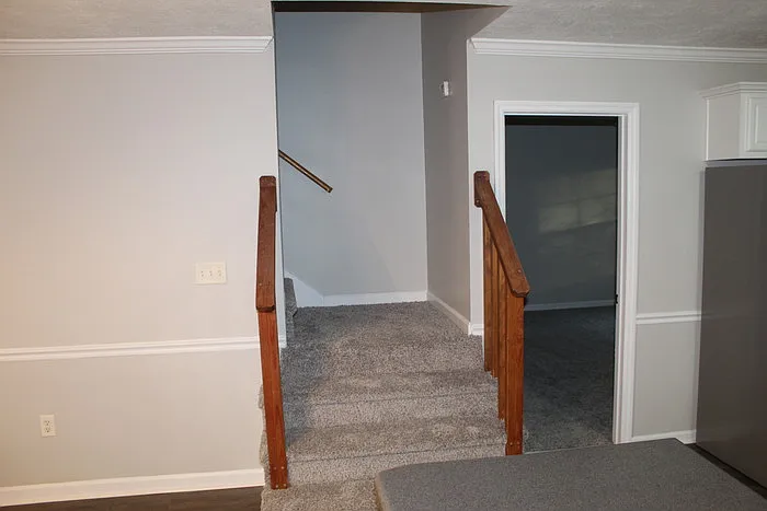 620 Goodale Ln — Photo 27