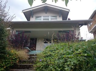 914 32nd Ave, Seattle, WA 98122