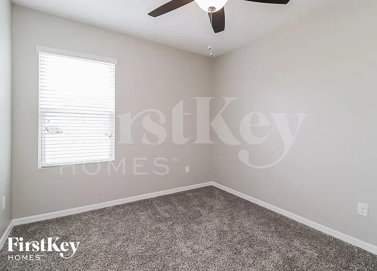 2532 SW 9th Pl — Photo 12