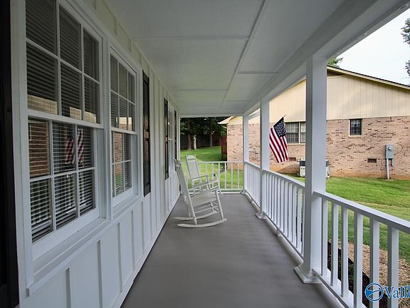 2nd image of 15003 Glory Dr SE