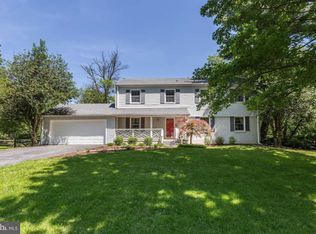 7221 Righters Mill Rd, Rockville, MD 20855