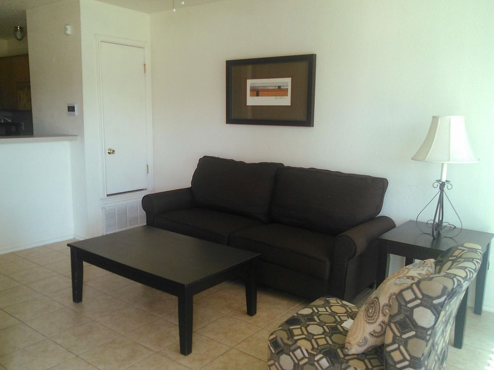 1st image of 4109 Gus Dr APT B