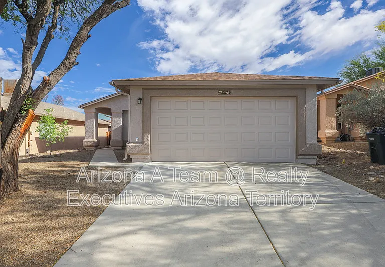 8873 E Rose Tree St — Photo 3