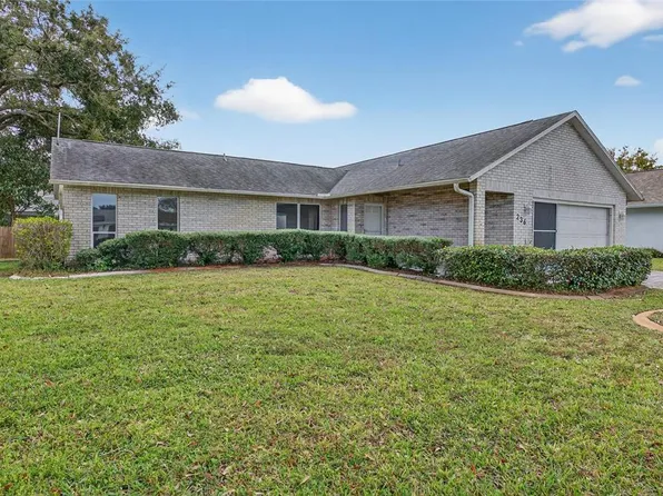 236 Meadow Lake Dr, Edgewater, FL 32141