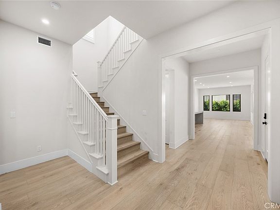 5th image of 237 Pinnacle