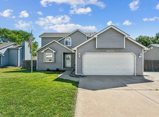 1808 S Cranbrook Ave, Wichita, KS 67207