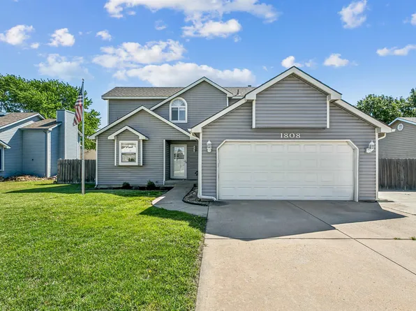 1808 S Cranbrook Ave, Wichita, KS 67207