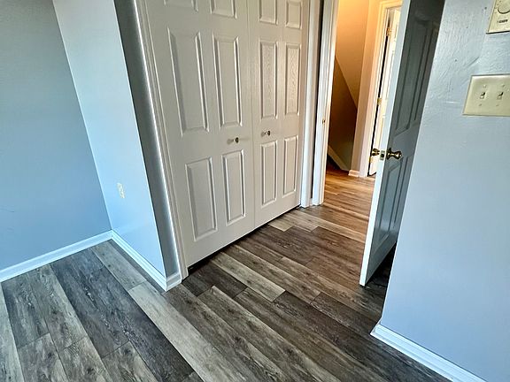 5th image of 32 Beall St #A