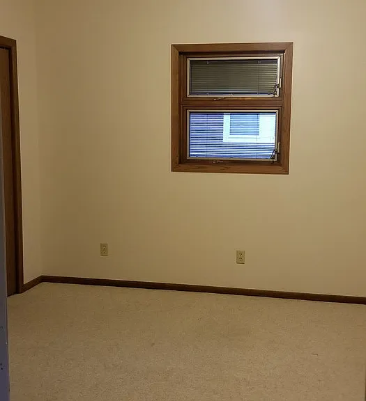 712 Indiana Ave — Photo 11