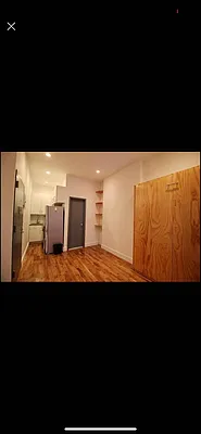 Rented by Delmark Realty LLC | media 25